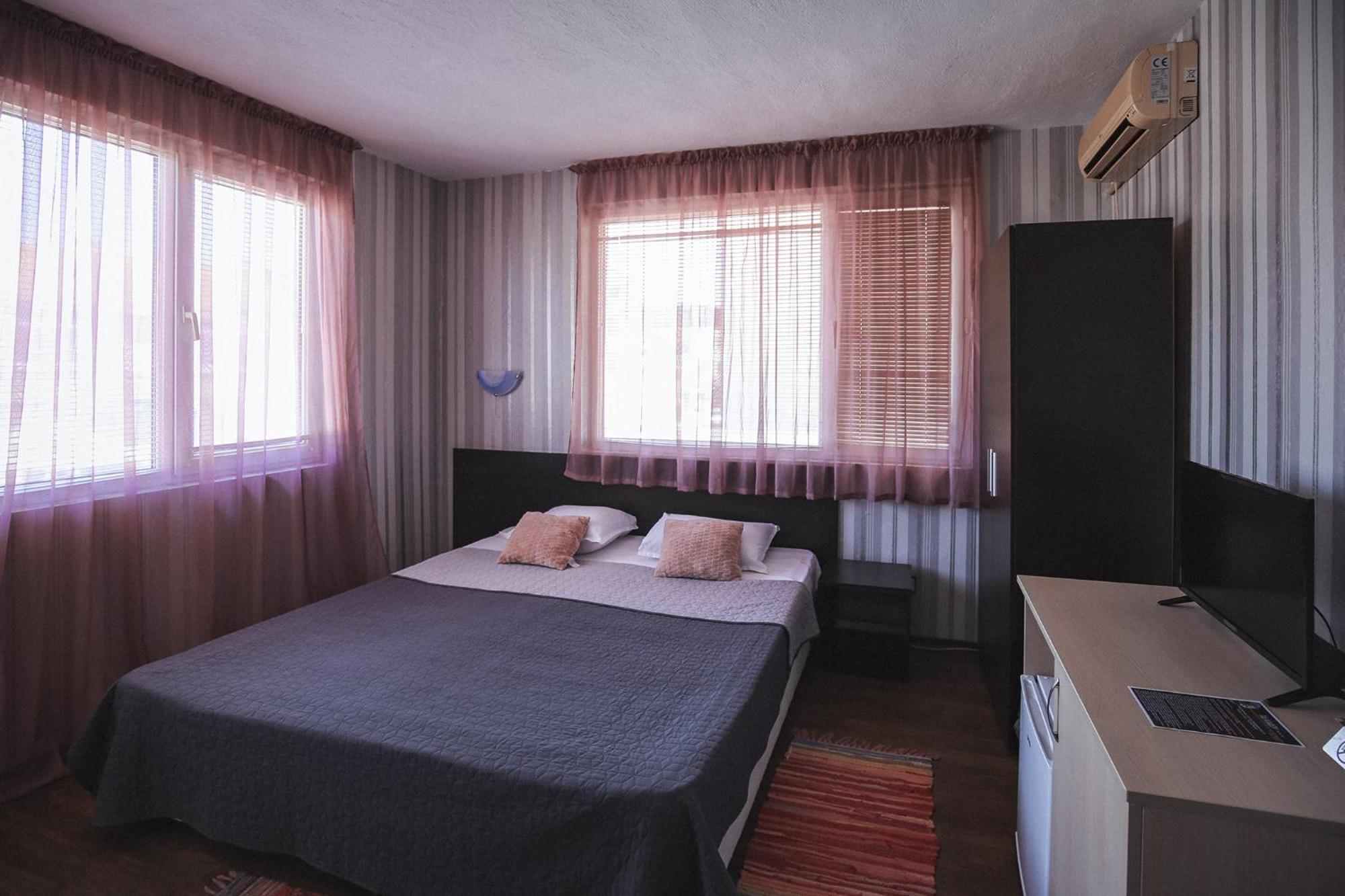 Guest House Taligarov Поморие Экстерьер фото